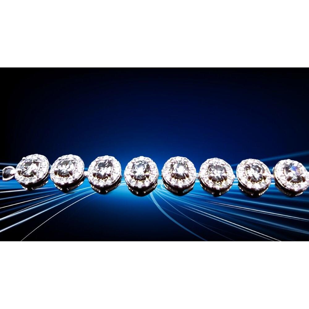 BLUE DIAMOND   SILVER BRACELET   Marked S925  7 1/2"   Eight 3 point Diamonds